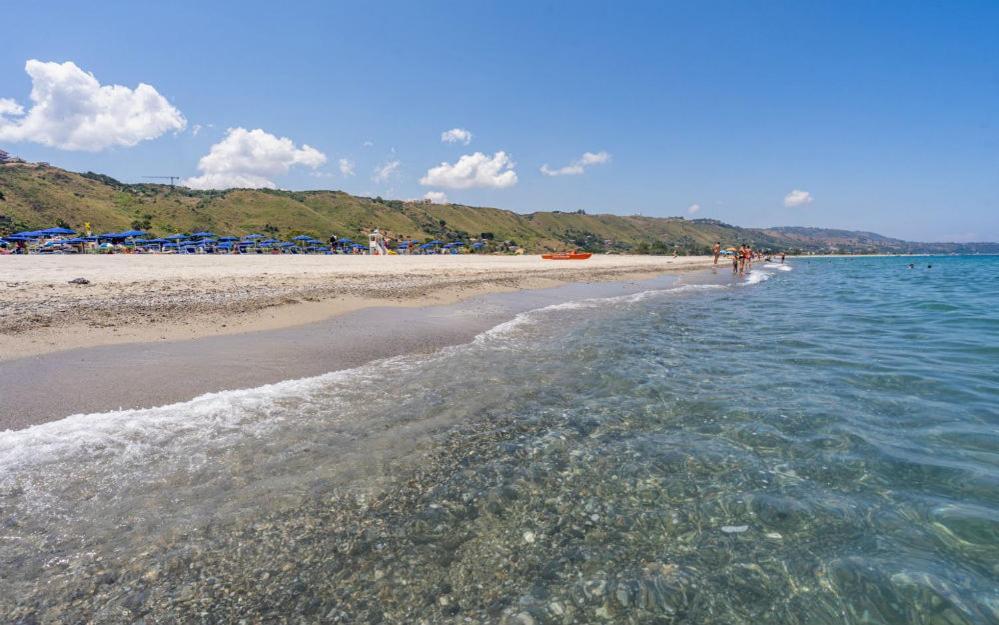 Fruit Village Mortelle Le Dune Beach Resort Экстерьер фото